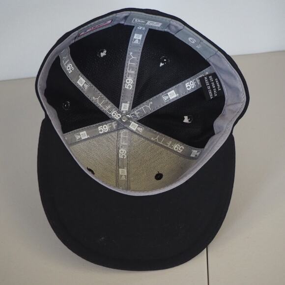 Chicago White Sox New Era 59Fifty Retro‎ Logo Black 6 5/8 Fitted Hat - Picture 6 of 8